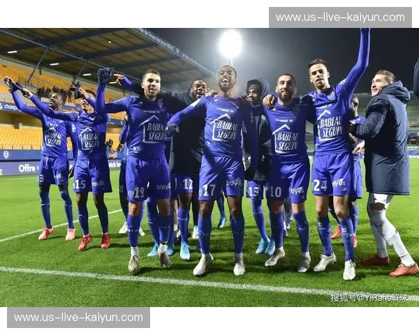 法乙点球大战:足球场上的悬念与激情盛宴 法乙点球大战:足球场上的悬念与激情盛宴